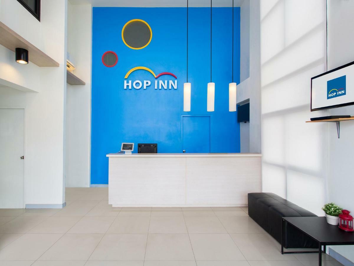 Hop Inn Chiang Rai Clock Tower Bagian luar foto
